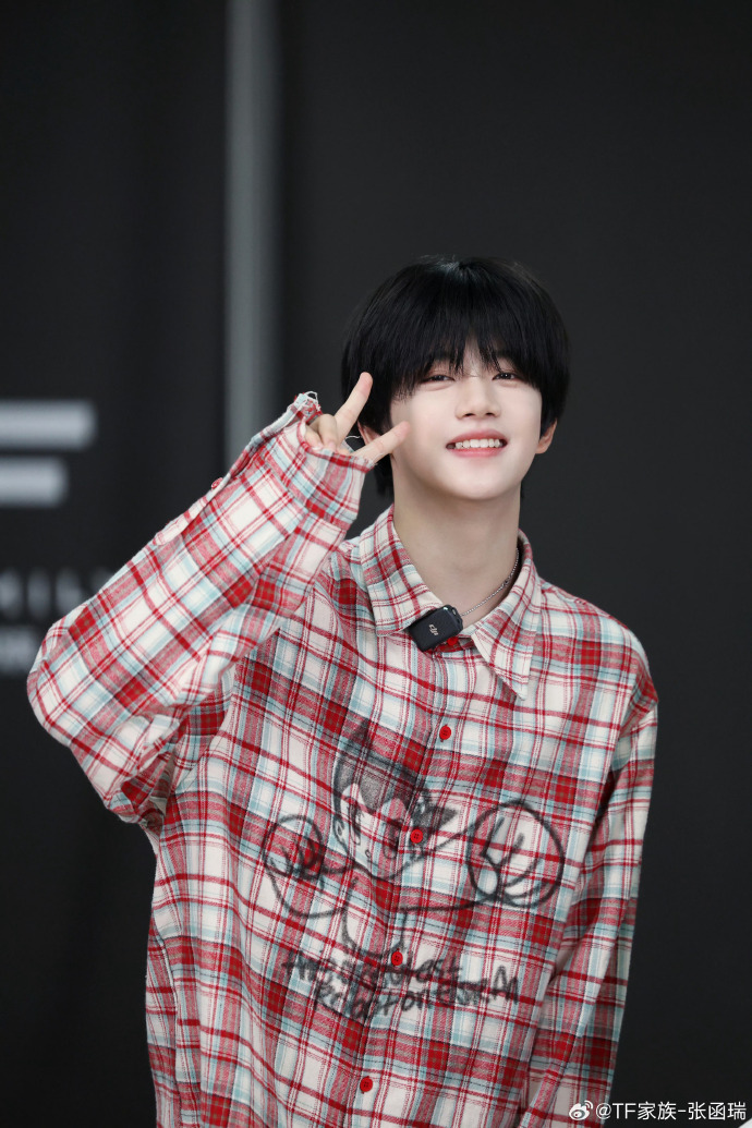 008chy9Dgy1htsbj15p3pj33344mokjo_014946.jpg